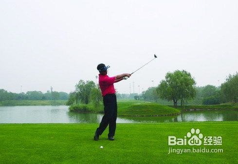 高尔夫高级进阶训练的步骤