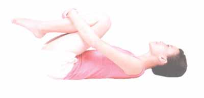 睡醒后扭动身体的瘦身小动作