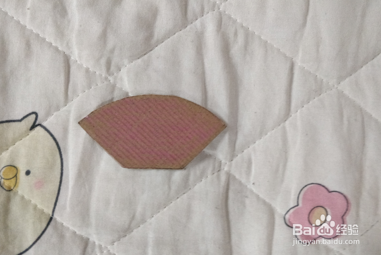 用蛋形九巧板怎么拼一只弯脖子的鹅