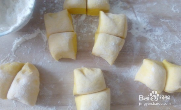 花式馒头——南瓜草帽馒头