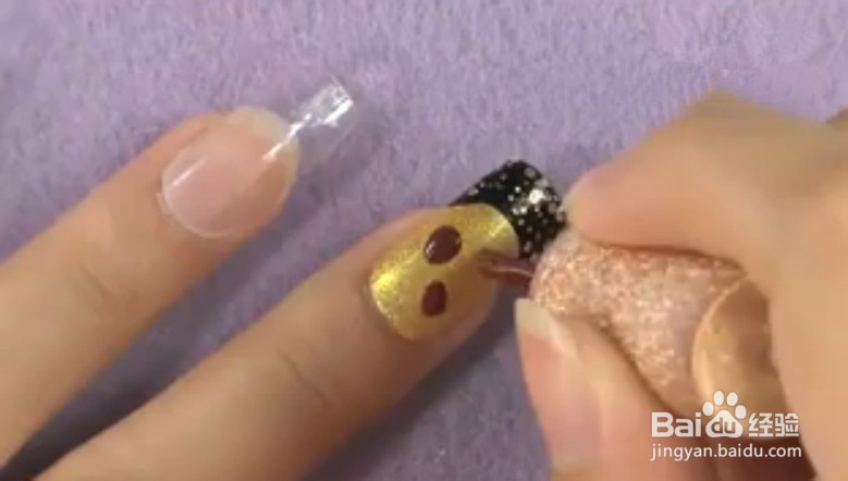 美甲：[2]如何做性感豹纹？