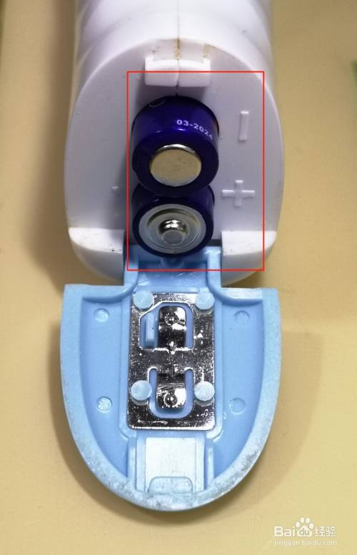 體溫槍電池怎麼安裝