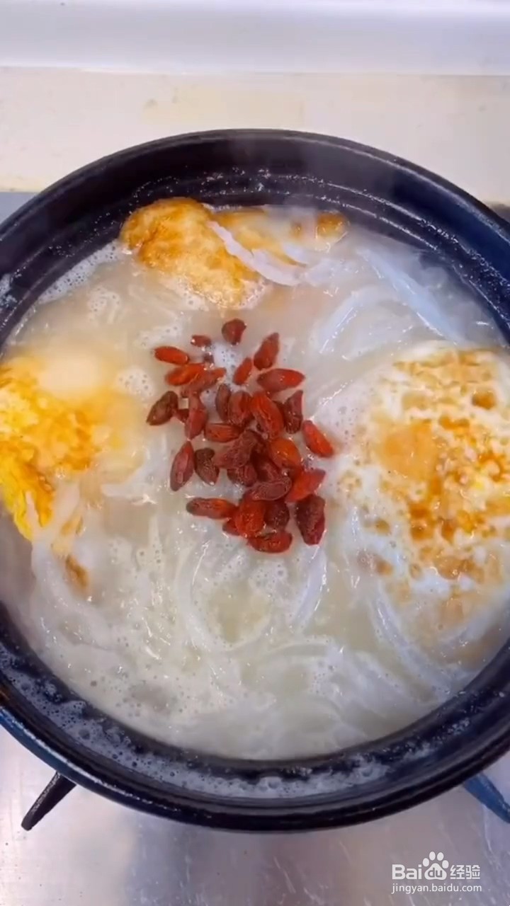 如何制作东北萝卜丝太阳蛋汤？