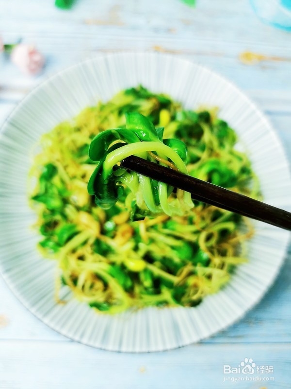 家常版爆炒豆苗