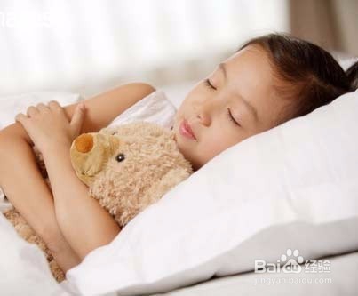 揭秘几种不同睡姿如何反应不同的性格