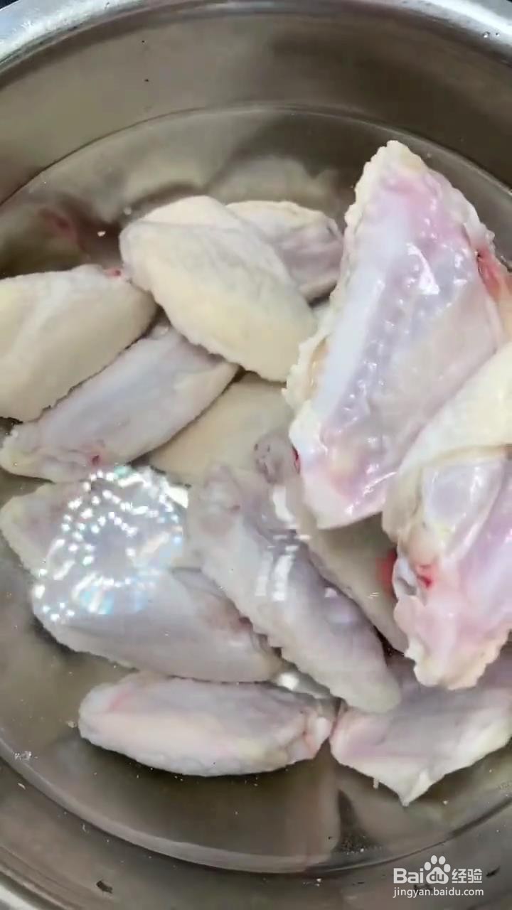 如何做好吃的烤鸡翅?