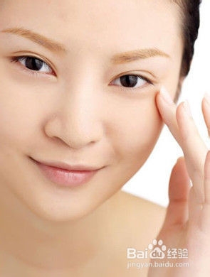 有效去眼袋的按摩方法
