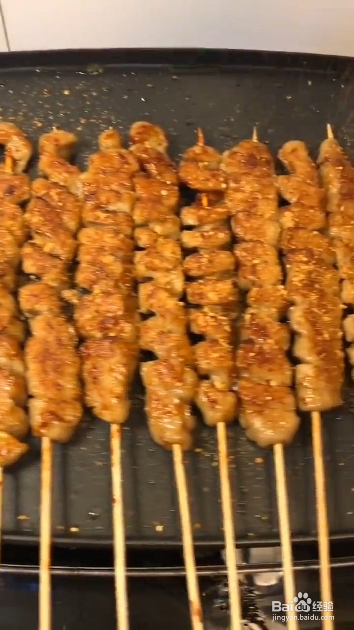 如何制作街边小吃烤面筋