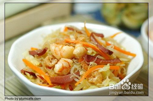腊肉虾仁炒米粉的做法