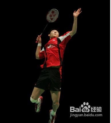 羽毛球交换场区裁判要怎么做