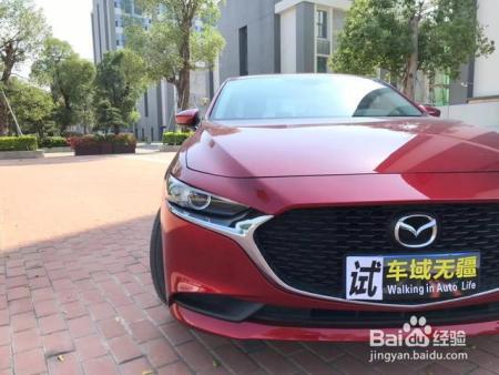 试驾全新马自达3：不吹不黑，这是优点和缺点一样多的测评报告
