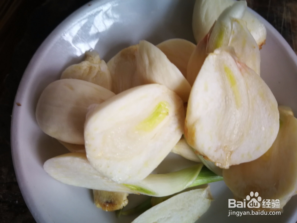 蒜香鲜干红椒肉