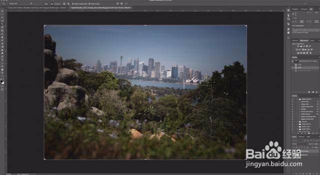 Photoshop内容感知裁剪工具填充旋转教程