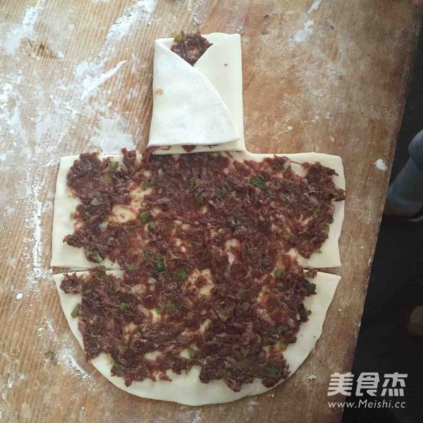 黑椒驴肉千层饼