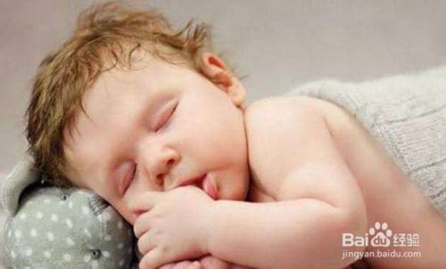 宝宝睡觉为什么爱出汗，婴儿出汗多的原因