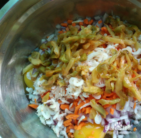 榨菜虾皮鸡蛋饼
