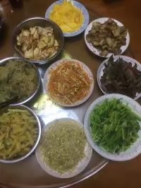 济公发明的一种面食--饺饼筒