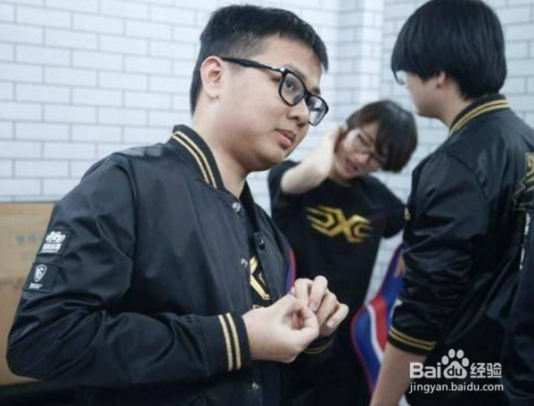 LOL网友评选LPL被高估的选手！