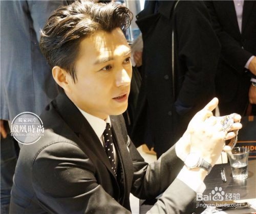 娱乐圈那些最儒雅的男星盘点。