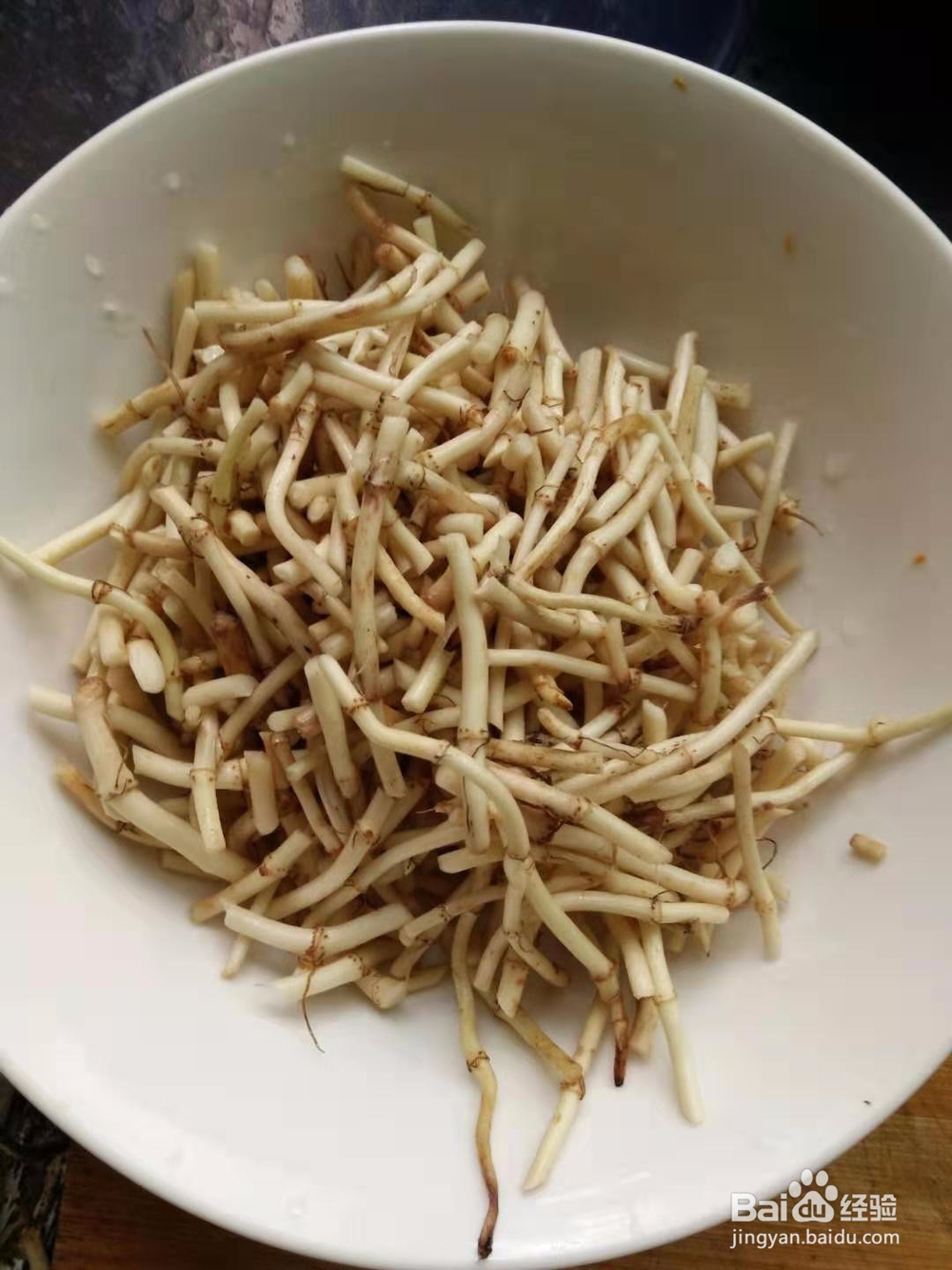 青椒凉拌折耳根