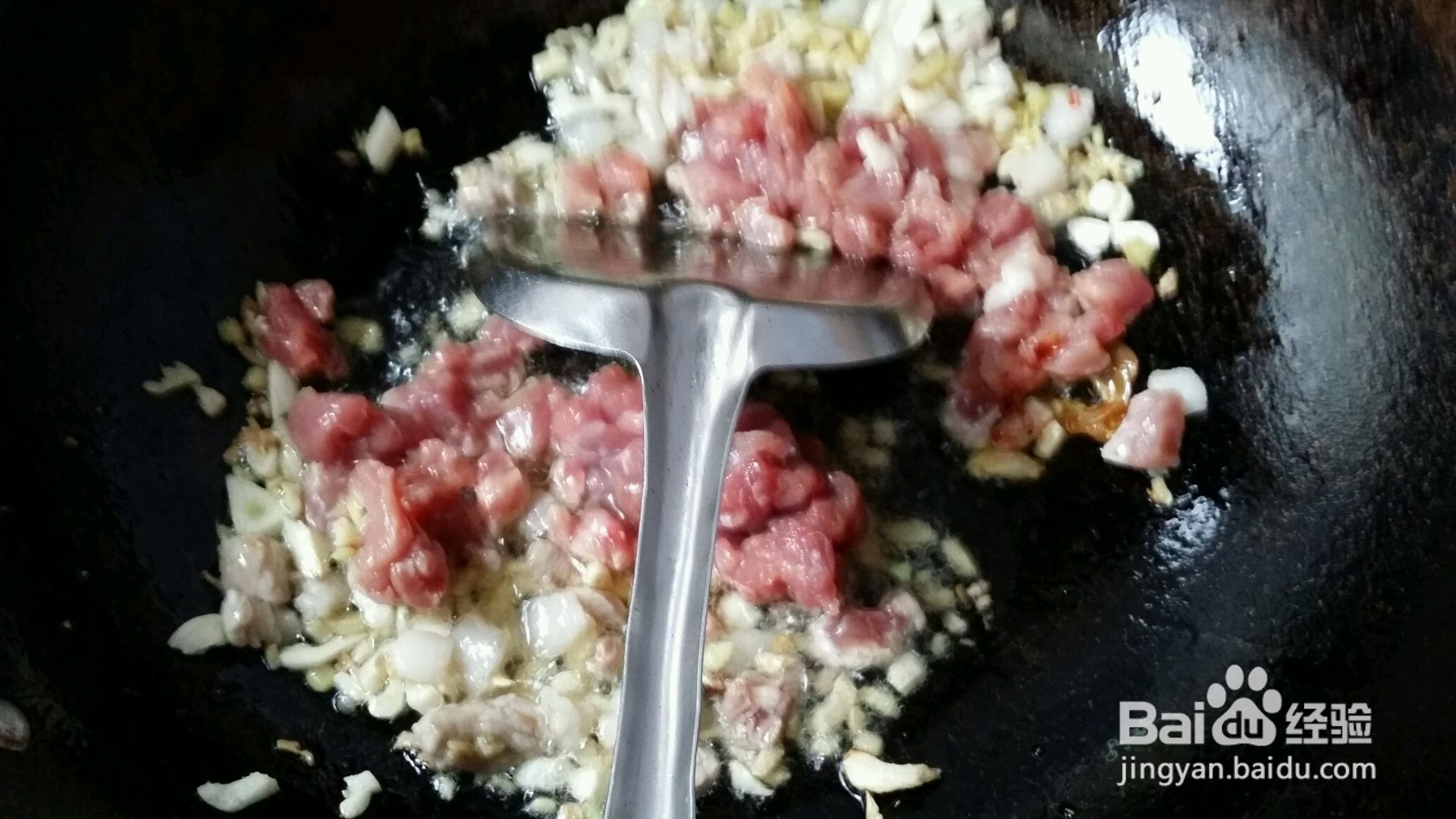 榨菜担担面的做法