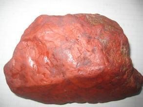 如何鉴定鸡血石