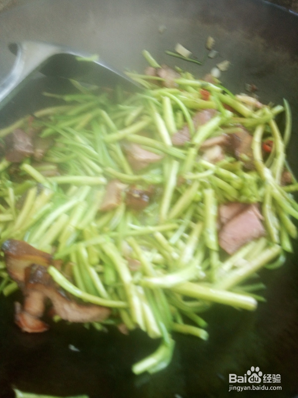 家常菜-藜蒿炒腊肉