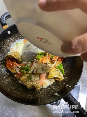 梭子蟹面煳酱的做法