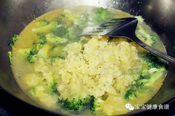 西兰花土豆浓汤