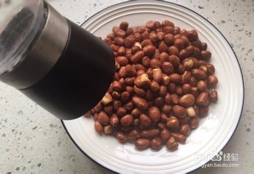少油版炸花生米家常做法教程图解