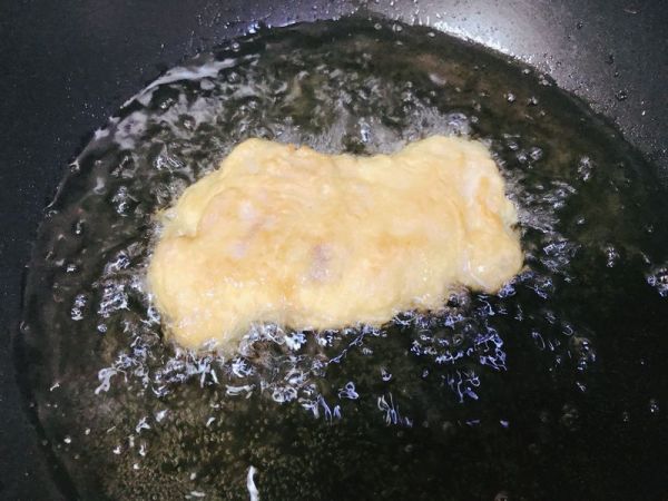脆皮炸鸡腿肉披萨