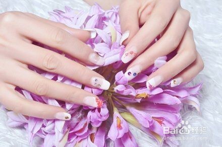 手指秋冬季节好干裂、爆皮怎么办？