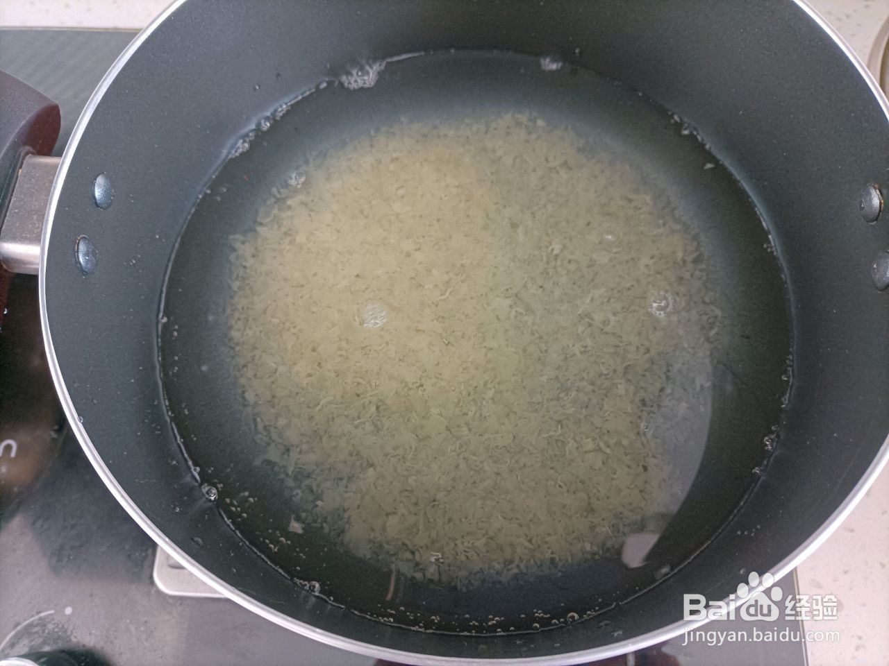 蔓越莓银耳西米羹怎么做