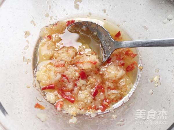 蒜蓉金针菇烤花蛤虾