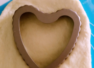 如何做心形榴莲披萨