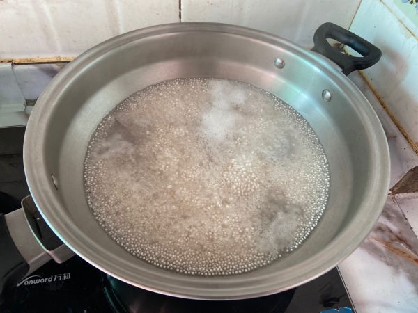 椰汁紫薯西米露