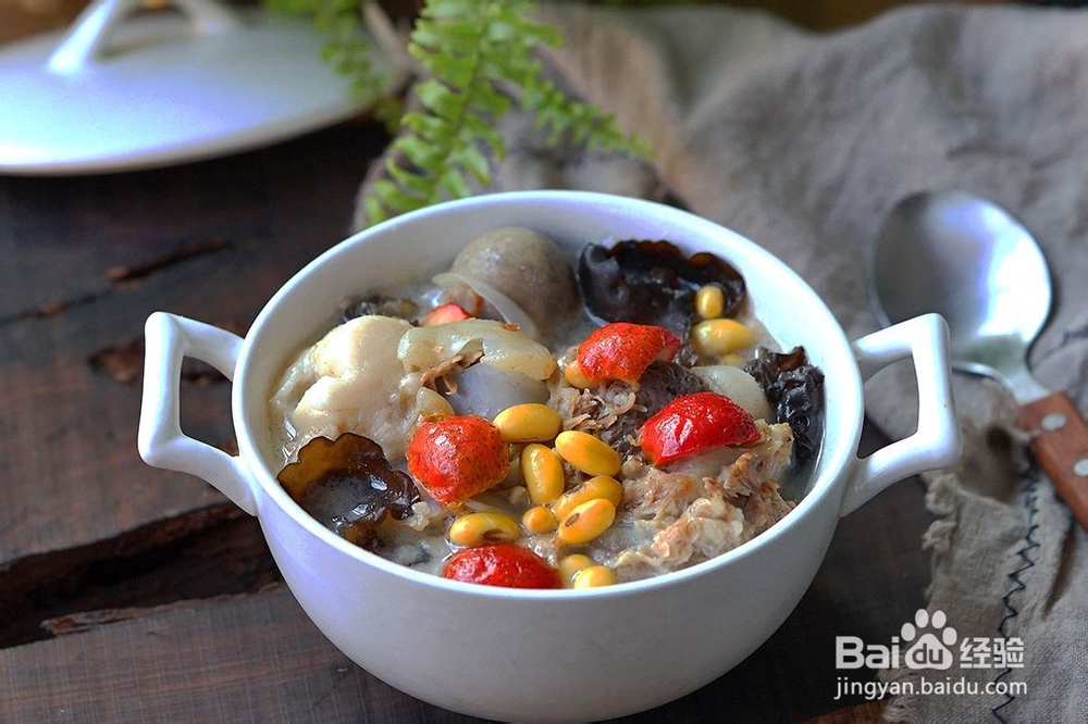 带你做山楂棒骨瘦身养颜汤