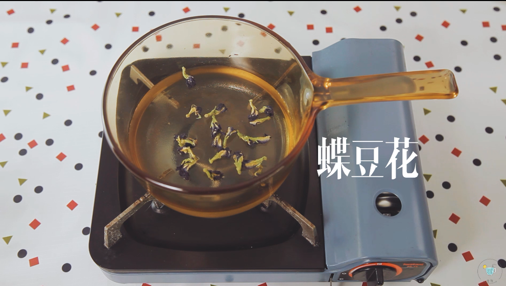 教你做一杯梦幻特饮，好看又好喝