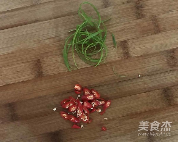 雪菜辣炒蛏子