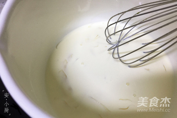 黄桃酸奶冻的做法