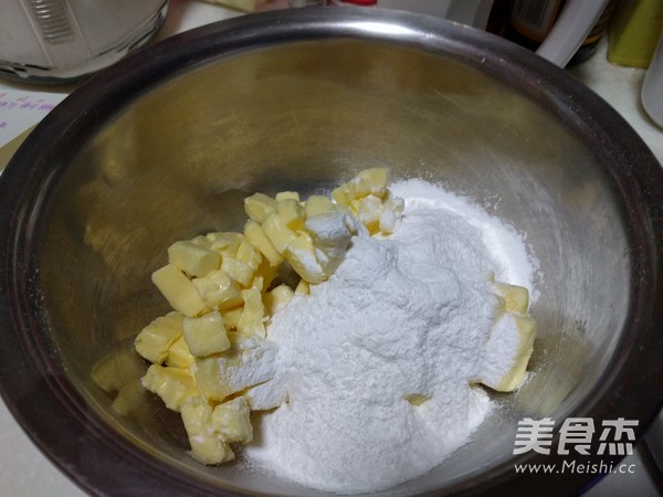 【草莓酱饼干】