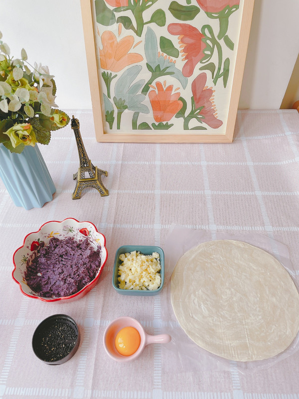 爆浆拉丝紫薯芝士饼