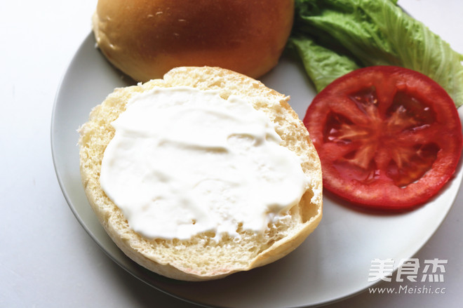 叉烧鸡腿堡的做法