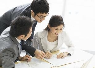 销售员如何开发客户 的10条“营销圣训”