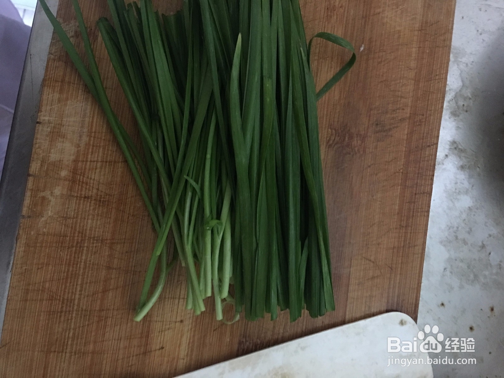 韭菜蛋饼的做法