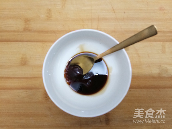 腊肠粉丝蒸娃娃菜