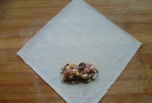 如何简单快速制作春卷