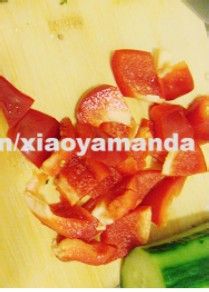 阳光,大海,美丽的男女们—地中海蔬菜沙拉