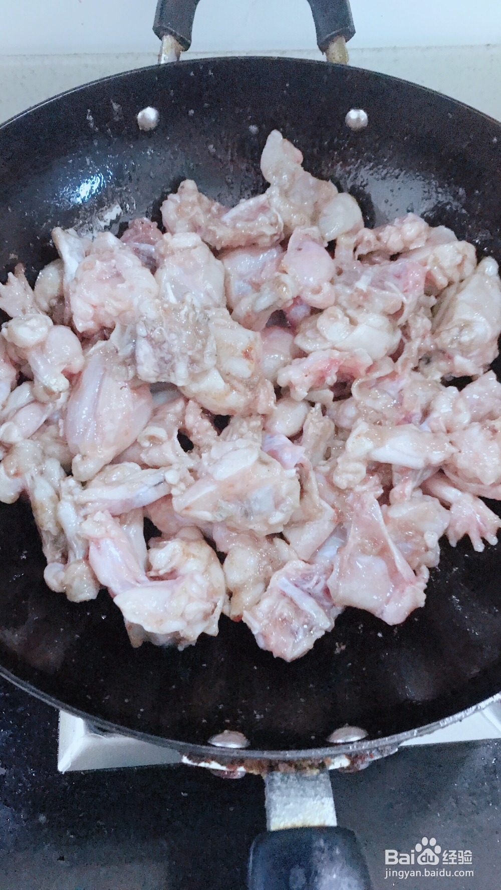 怎么做東東家泡椒田鸡?