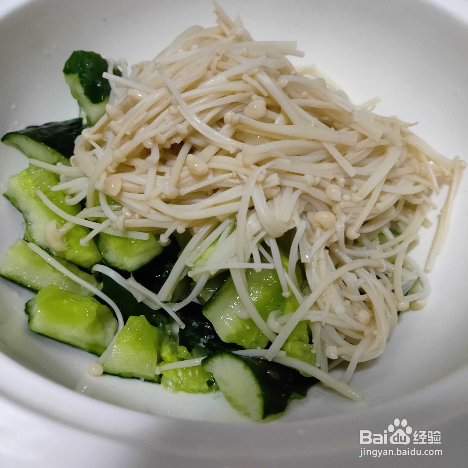 凉拌黄瓜金针菇的做法